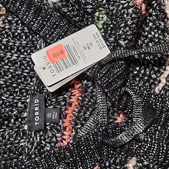 Multi Striped Hoodie Sweater - Picture 5 of 5